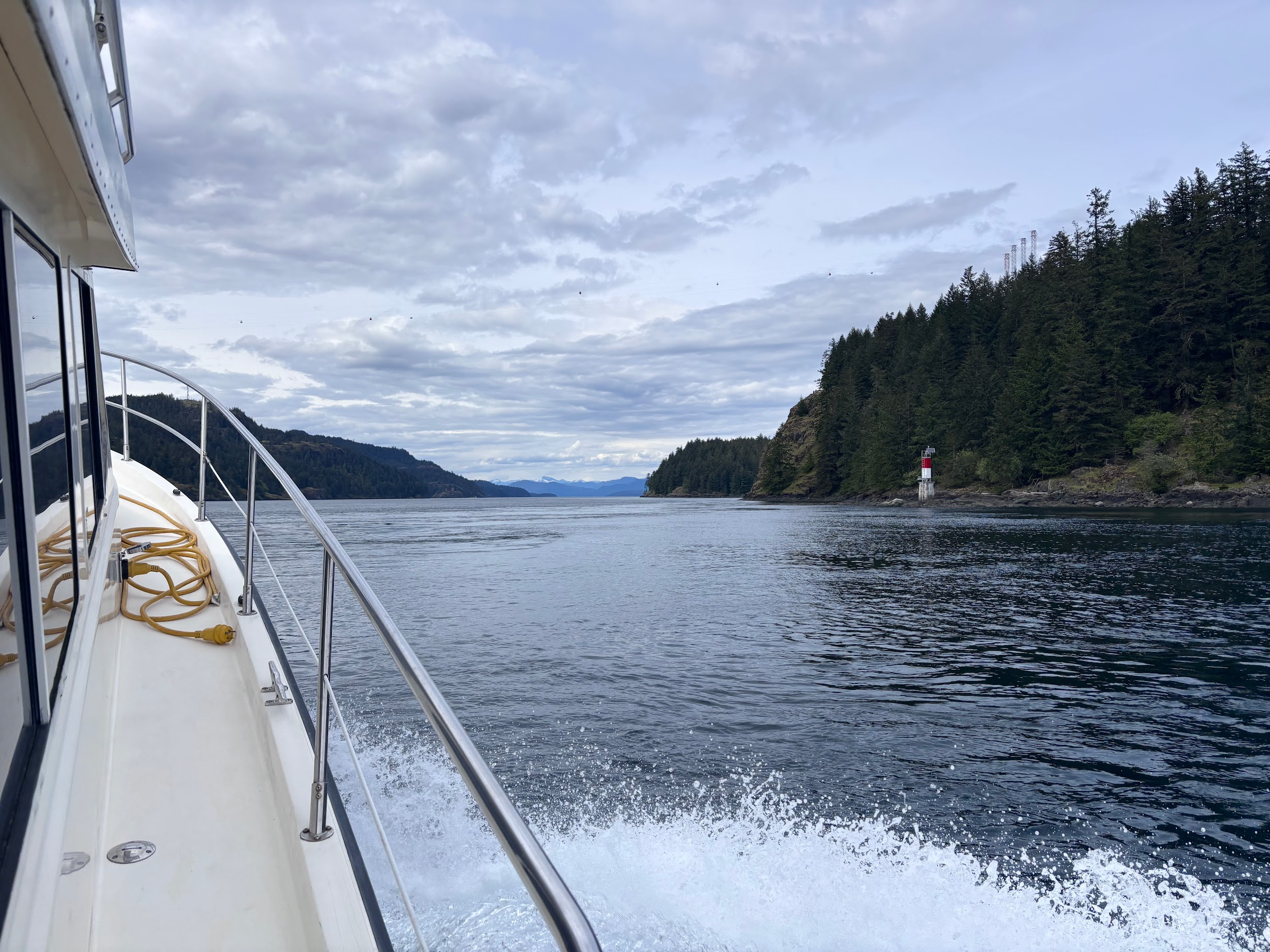 Seymour Narrows 5knt tidal current just after high tide